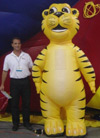 inflatable costumes, inflatable mascots, inflatable product replica